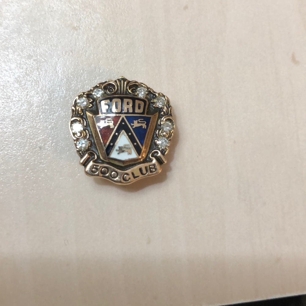 Vintage Ford 500 pin
